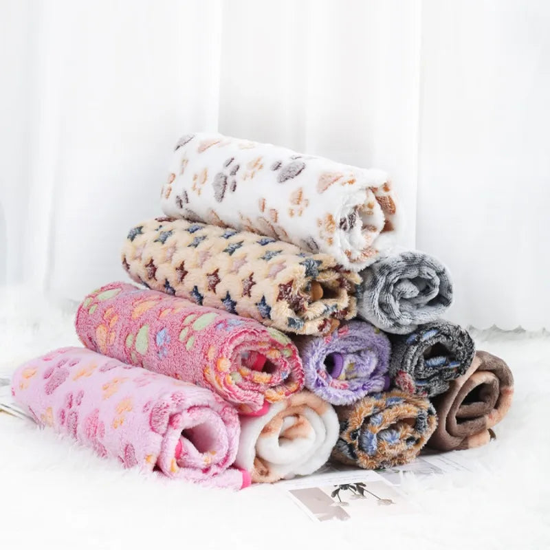 Soft Fluffy Pet Blanket Fleece Paw Print Mat for Dogs