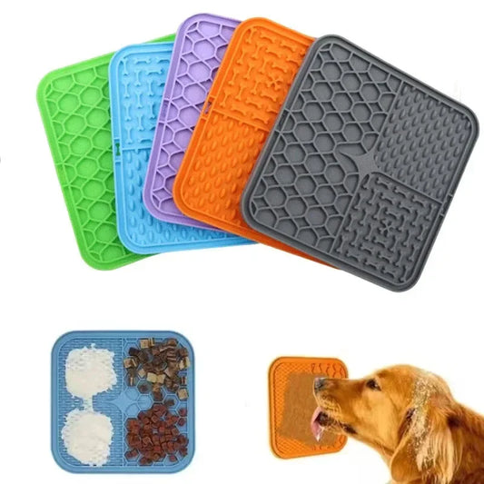 Hign-concerned Pet Lick Silicone Mat For Dogs Slow Food Plate Feeding