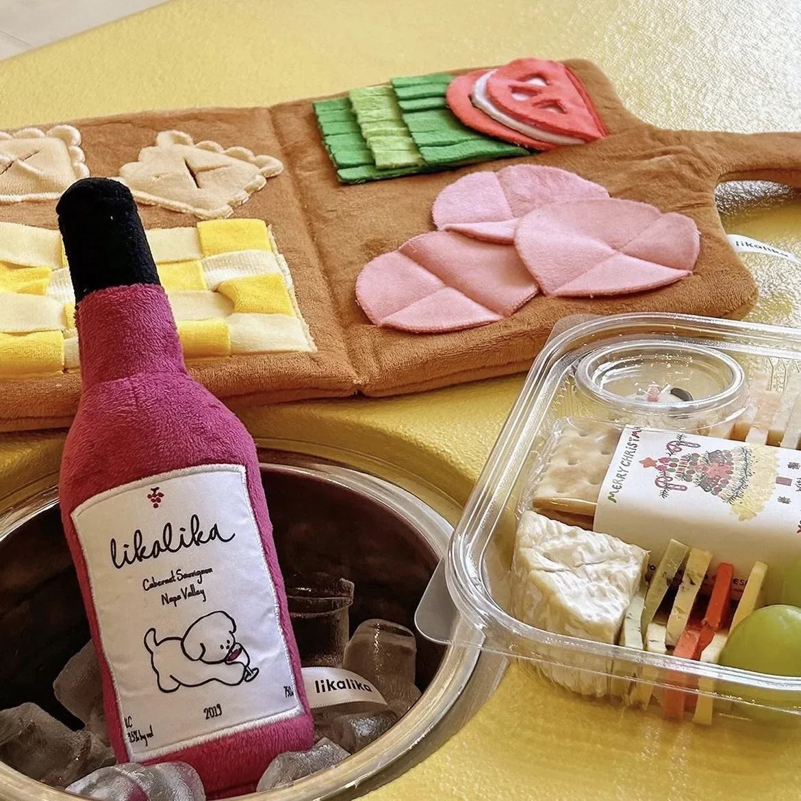 Hign-concerned Menu Shape Dog Hidden Food Smell Mat Puzzle Toy